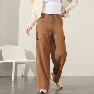 Athleta Women’s Promenade Wide Leg High-Rise Cargo Pant, Camel Size M